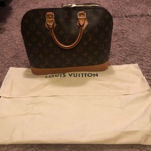 Authentic Louis Vuitton Alma PM